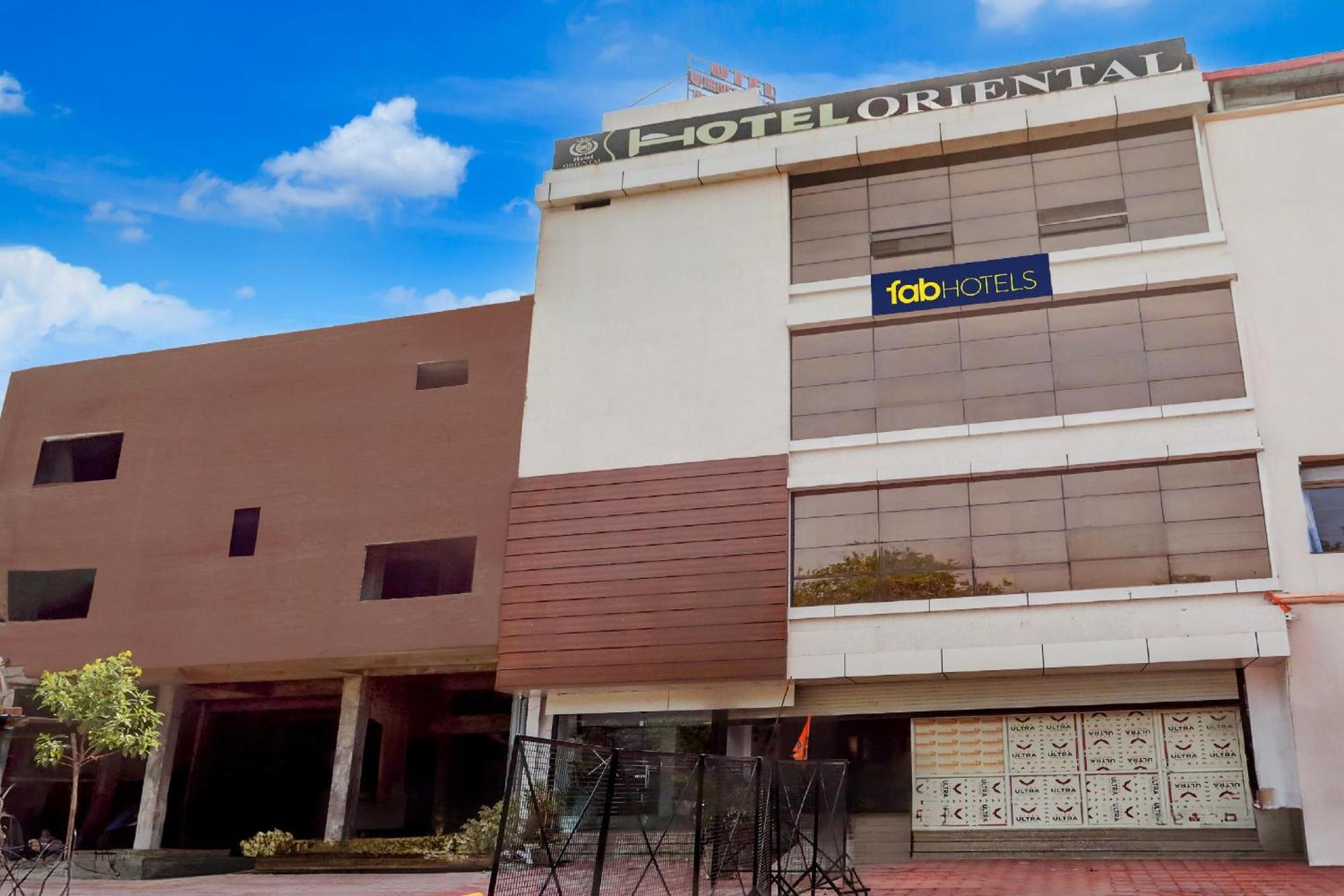 Fabhotel Oriental Bhopal Exteriör bild